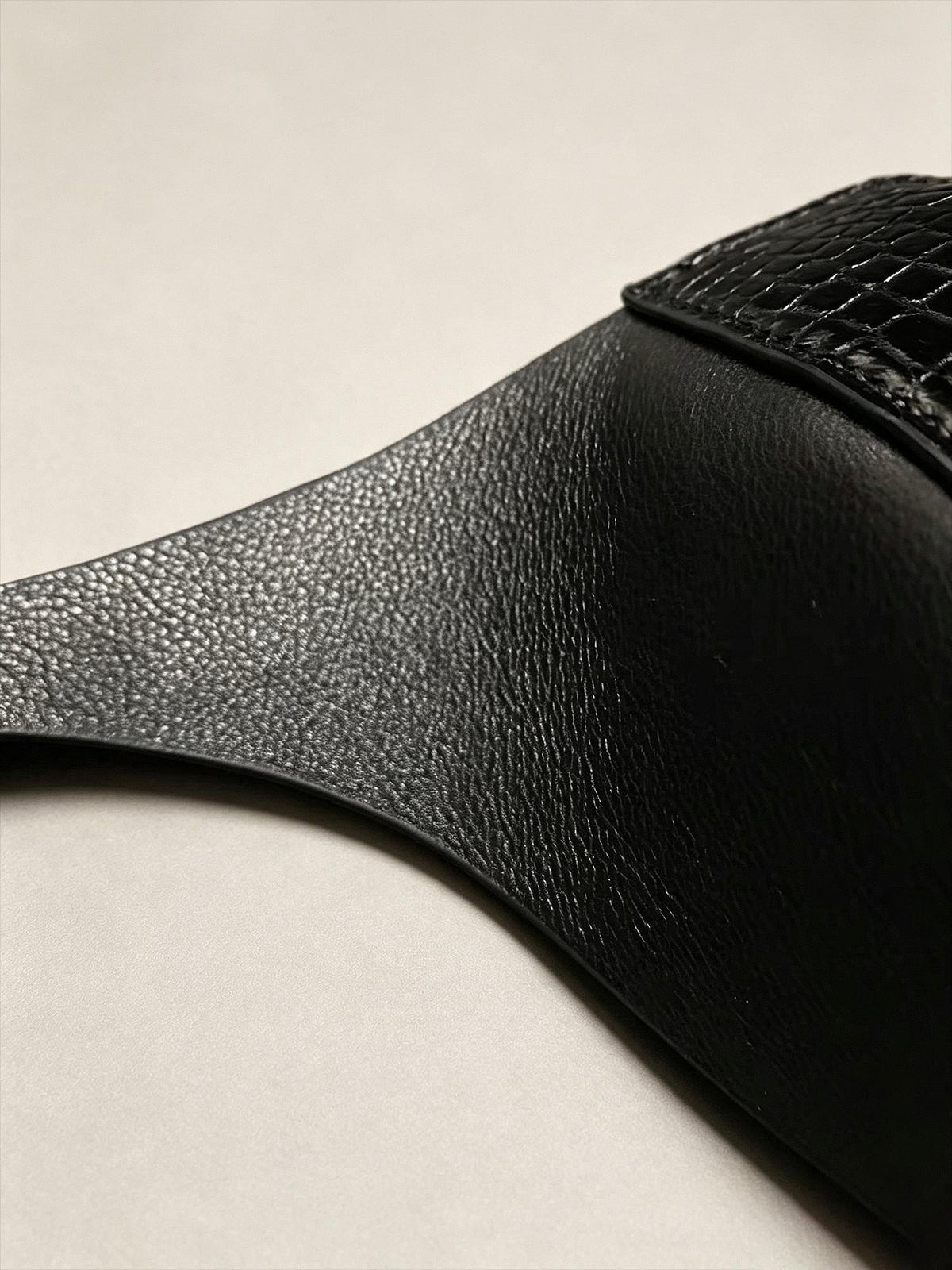 Handmade Genuine Leather Thong for Men,Crocodile &Italian Calfskin,Backless Design,,Engraved Name,Luxury Gift for Husband Boyfriend