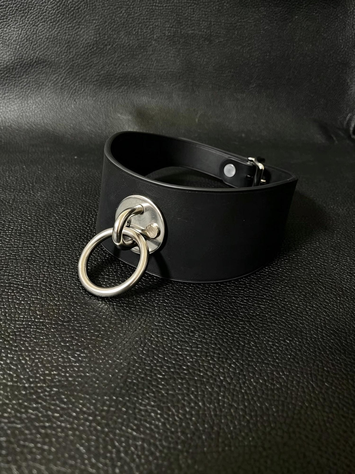 Handmade Personalized Crazy Horse Leather Choker necklace for women,Custom Engraved Stainless Steel O-Ring Collar,Rugged Gothic Punk gift