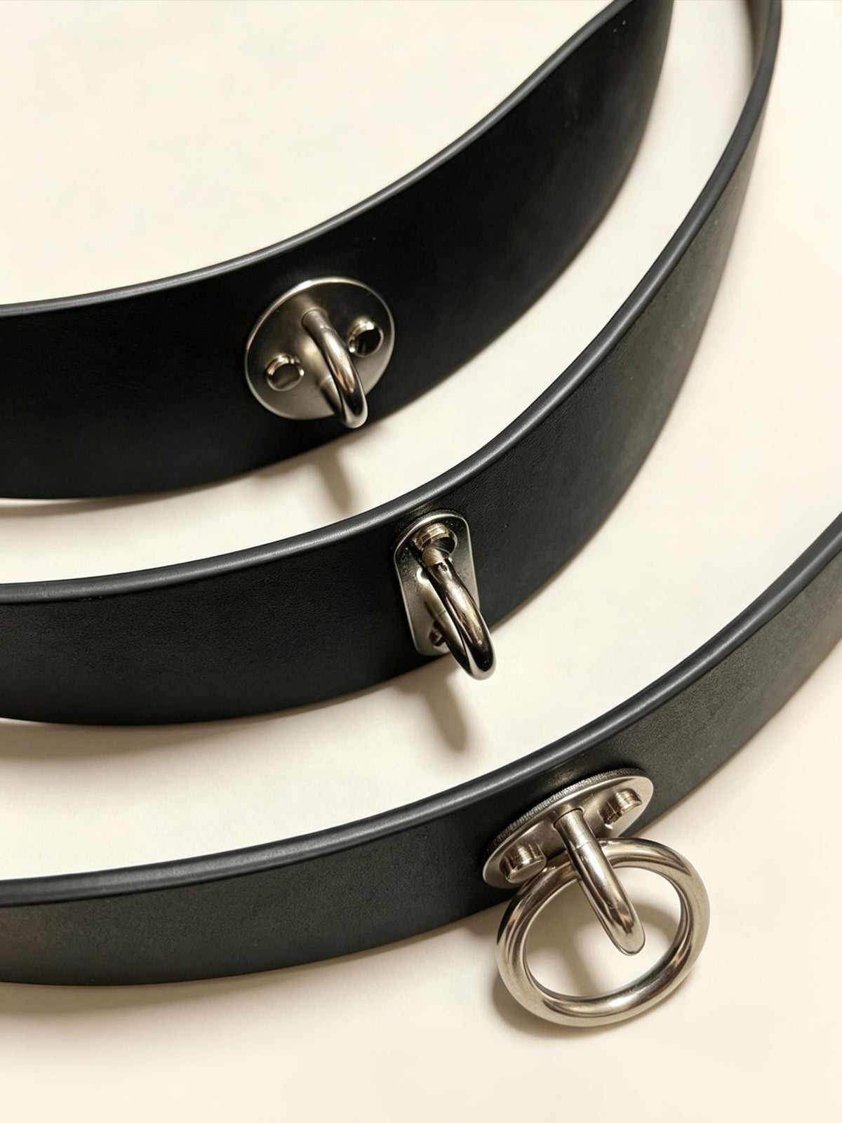 Handmade Personalized Crazy Horse Leather Choker necklace for women,Custom Engraved Stainless Steel O-Ring Collar,Rugged Gothic Punk gift