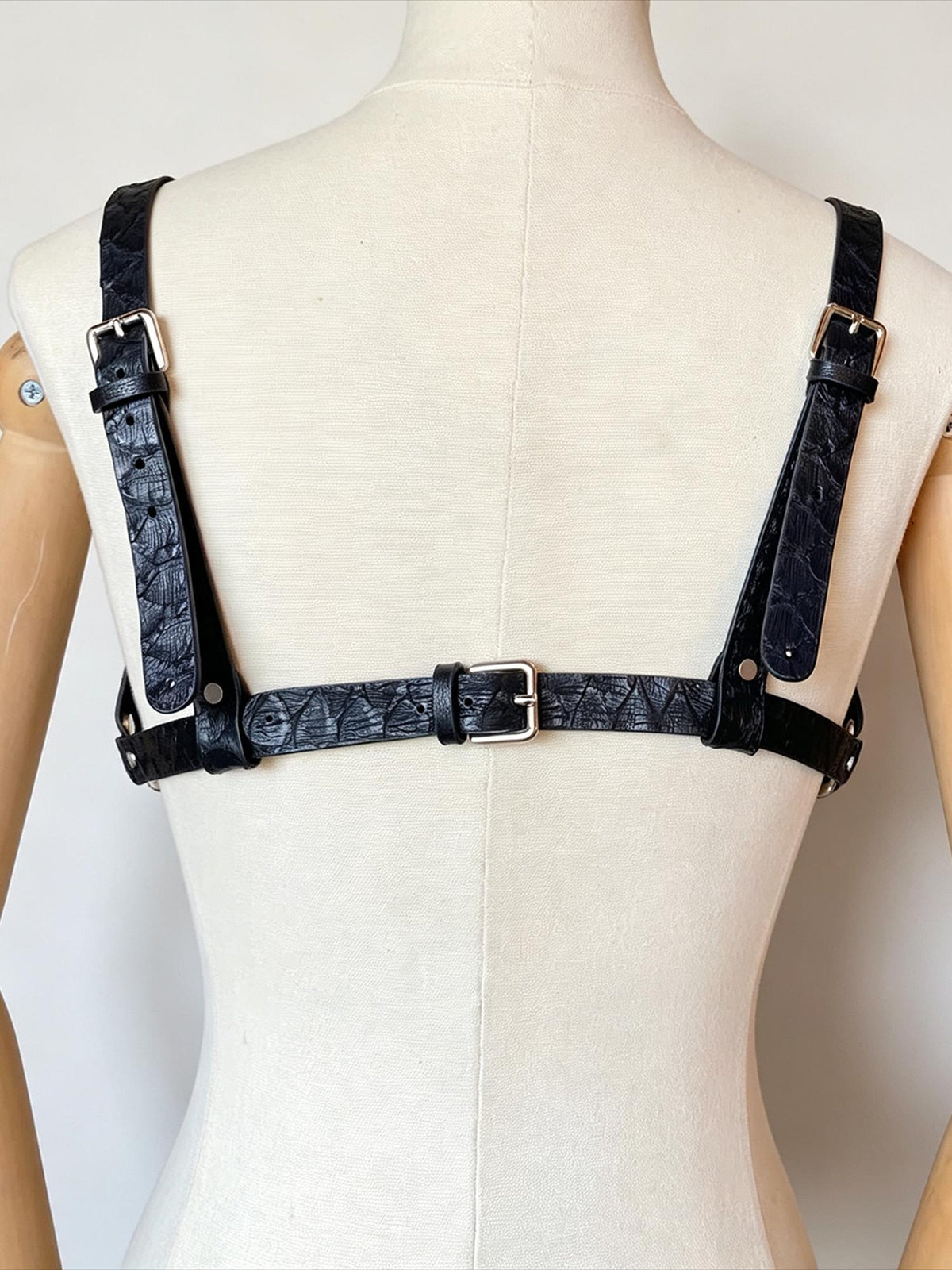 Handmade Genuine Leather Cutout Bra for Women, Open Cup Harness,Steampunk Gothic Underbust Waist Cincher,Stage Clubwear,gift for her